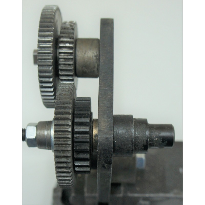 CHANGE GEAR ASSEMBLY FOR LATHE- COMPLETE